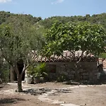 Stone House Na Rudini 度假居
