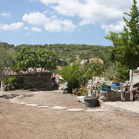 Stone House Na Rudini *