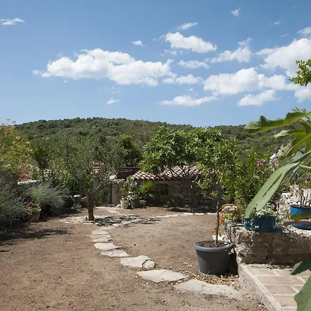 Casa de Férias Stone House Na Rudini Zlarin