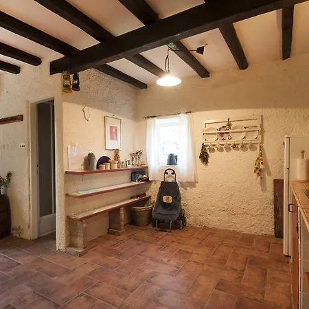 Casa de Férias Stone House Na Rudini Zlarin