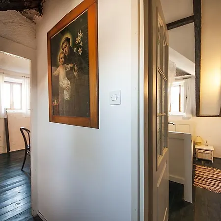 Stone House Na Rudini 펜션 즐라린