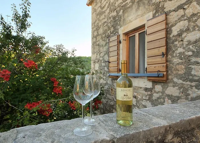 Stone House Na Rudini * Zlarin