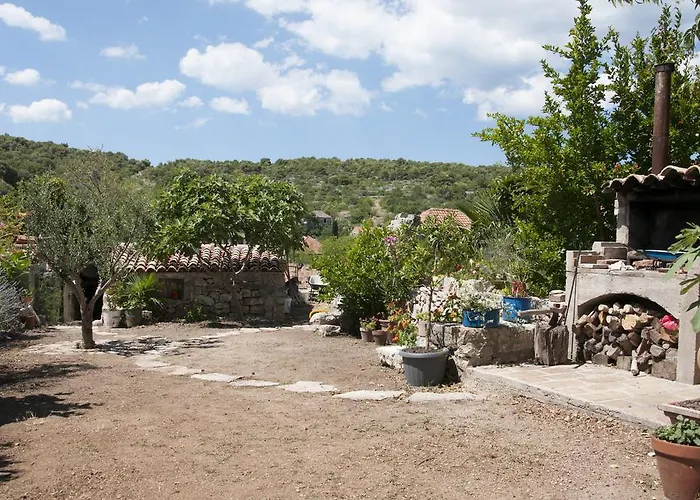 Stone House Na Rudini *