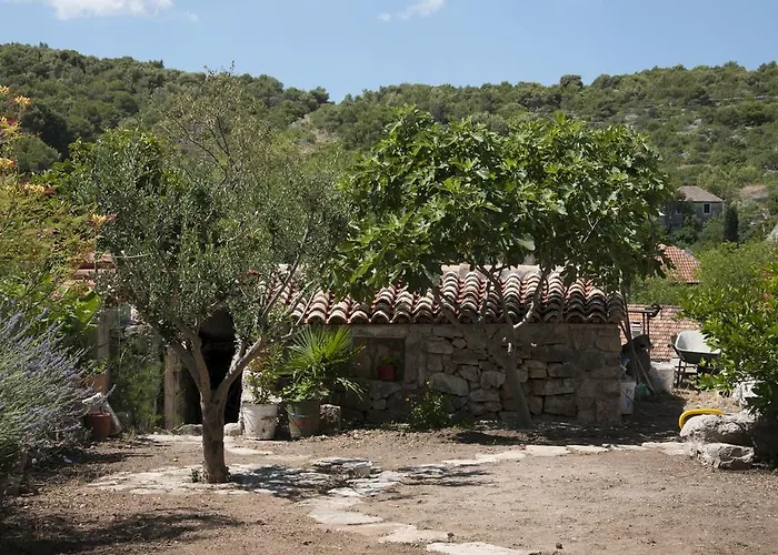 Stone House Na Rudini Tatil Evi