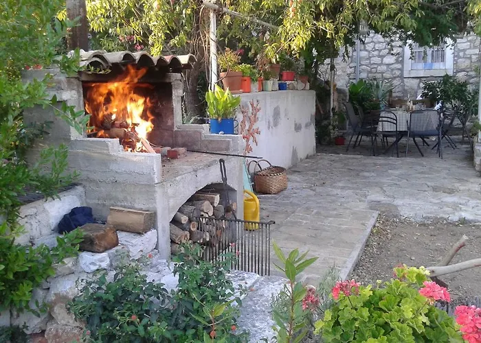 Stone House Na Rudini *