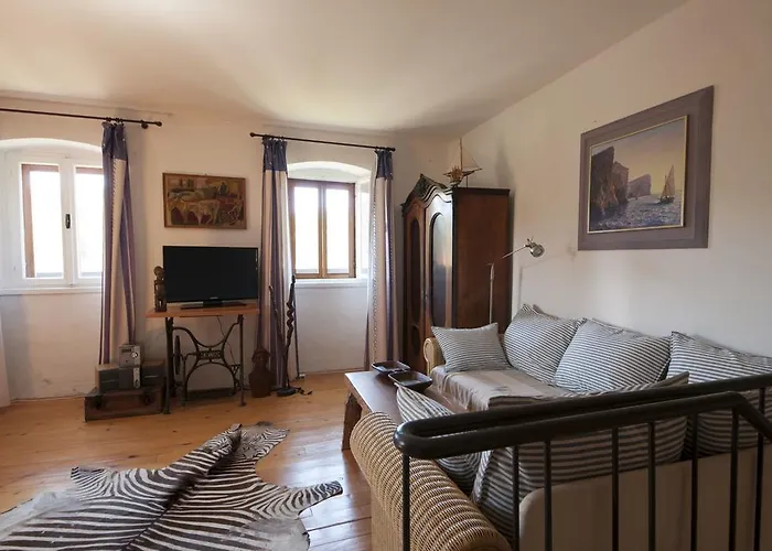 Stone House Na Rudini * Zlarin