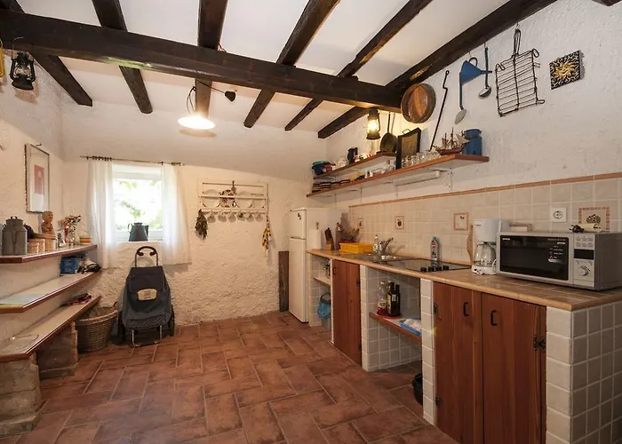 Stone House Na Rudini *